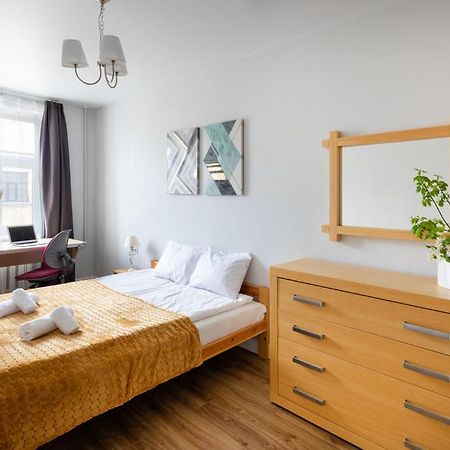 Cozy 2 Bedroom Apartment In Riga Centre Bagian luar foto