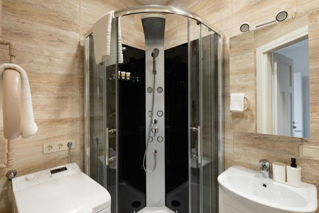 Cozy 2 Bedroom Apartment In Riga Centre Bagian luar foto